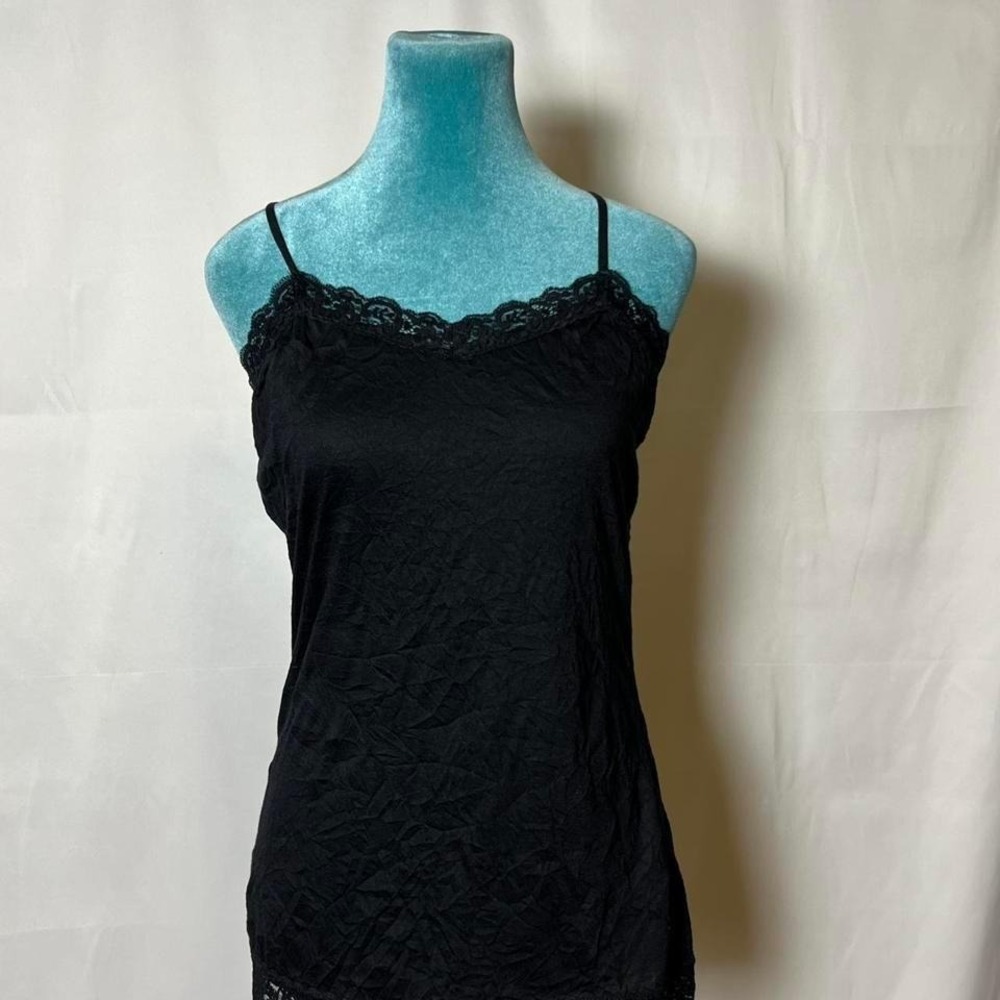 NWT Y2K Black Lace Trim Cami Coquette Grunge Aesthetic Tank‎ Top